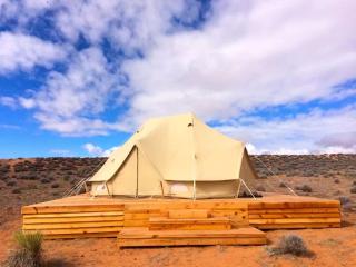 Gorgeous Bell Tent Perfect for a Glamping Getaway near Grand Canyon National Park, Arizona - Marble Canyon - 0