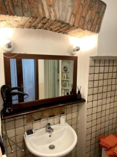 Adalbert House Central apartment on 2 levels - Milan - 8