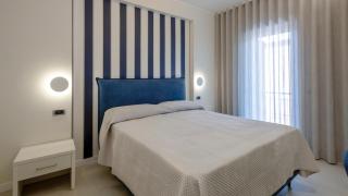 Crystal & Esmeralda Apartment Suites Sorrento - Sorrento - 3