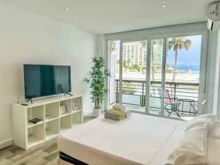 Wifi, terraza, piscina y acceso privado a la playa - Torremolinos - 9