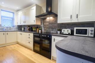 Beechwood House by Tŷ SA - ICC & Celtic Manor - Newport - 1