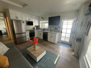 Private guest cottage - Long Beach - 1