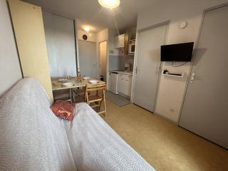 LAL110-063 Appartement 2 pièces 4 couchages LA LONDE LES MAURES - 0