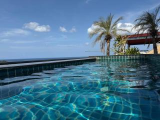 Stylish Seaview Studio Apartment - 2