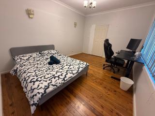 T Room - Dundas Valley - 0