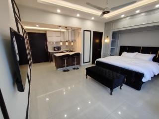 Designer Studio Apartment Opposite Centaurus, Elysium - Islamabad - 9