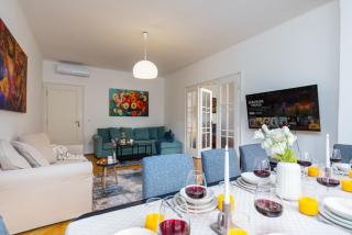 Charles Bridge Historic Centre Elegant Spacious Apartment - Prague - 4