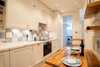 The Plush Putney Apartment - 2 Bed - 2 Bath - Ground Floor Apt - London - 9