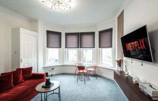 Spacious, Stylish & Cozy 1-Bed Southampton Centre Apartment - Southampton - 5