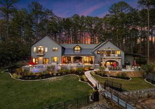 Lucent Sunset Retreat - Mooresville - 0