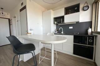 Lovely studio for 2 - panoramic view - Antibes - 4
