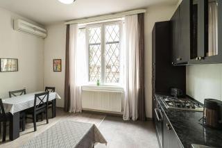 Tbilisi Vera Spacious 1BR Apartment - by Wehost - Tbilisi - 7