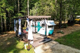 Vintage Camper Rental in Franklin for Couples Getaway in the Mountains in North Carolina - Franklin - 0
