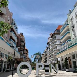 Espaço amplo a beira mar, cabe até 9 pessoas inst jurerealuguelapart - 2