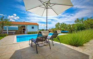 Villa Estate 2 by Villas Guide - Kornić - 5