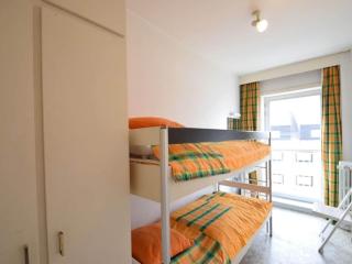Apartment on Seafront with Sea Views - De Haan - 4