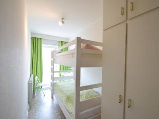 Apartment on Seafront with Sea Views - De Haan - 3