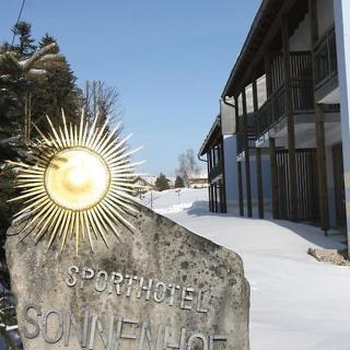 Hotel Sonnenhof - Tante ALMA`s Sommerfrische - Sonnen - 5