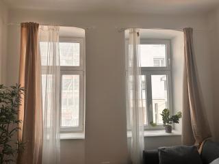Spacious Netflix Apartment for up to 4 People with Massage Shower - Wenen - 2