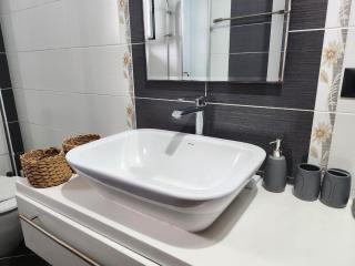 Chris Sea View Apartments - Sarandë - 9