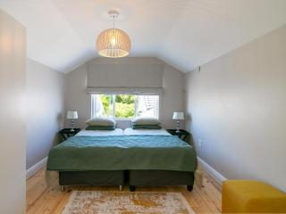 Charming Leisure Hideaway - 9