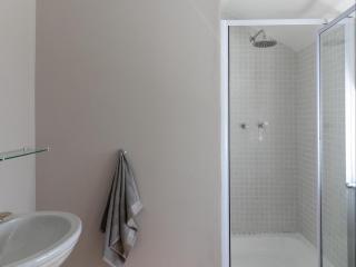 Charming Leisure Hideaway - 6