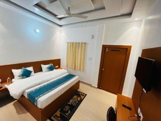 Avadh palace Hotel - Ayodhya - 3