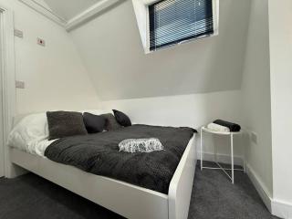 9 Mill Lane, Cardiff - PRIME CITY CENTRE - 9