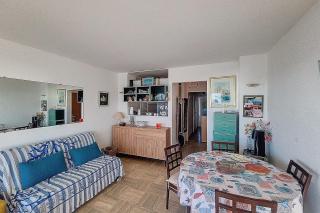 Henri Camille Real Estate- LE CAP - 2 bedrooms Apt sea view - Cannes - 6