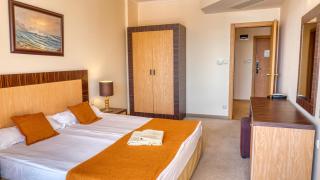 DIT Majestic Beach Apart Hotel - Sunny Beach - 3
