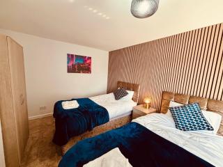 Home from Home-Family&Contractor Friendly-Sleeps 7 - 3