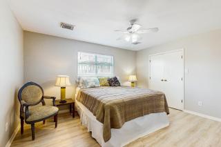 Turquoise Breeze - Crystal Beach - 1