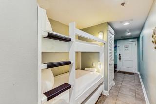 Grand Panama Tower 2 703 - 3