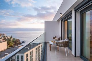 Ocean's Whisper by Madeira Sun Travel - Funchal - 0