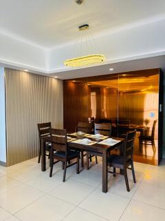 Venetian Panorama BGC Venice Grand Canal Apart ment, 4 Bedrooms, for 10 Guests - Manila - 7