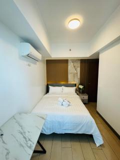 Venetian Panorama BGC Venice Grand Canal Apart ment, 4 Bedrooms, for 10 Guests - Manila - 4