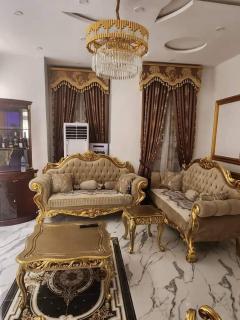 3 bed room flat and 2 toilet - Benin City - 4
