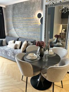 Apartamenty Kielce-NERO, Rynek, Sienkiewicza, centrum, fv, targi - Kielce - 0