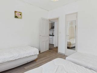 Appartement 3 pièces proche plage et commerces, 6 couchages, balcon – Agde - FR-1-423-198 - 2