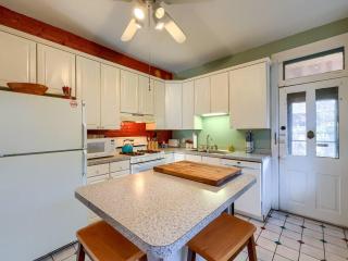 Cozy Home in Historic Harrisburg - 2