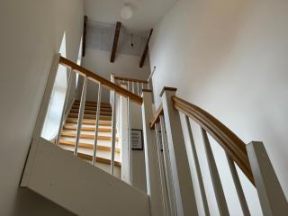 Stort byhus ved havnen i centrum - 3