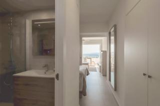 Seaview Heights Suite in Roses - Roses - 4
