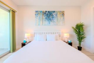 Moonlit Dunes Den - 1