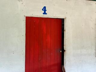Hostal Doña Aura - Tintipan Island - 2