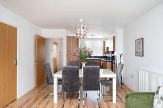 Chic House With Parking And Private Garden - Northfleet - 4