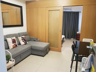Spacious Mall of Asia Condo - 4