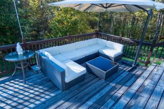 Chic Catskills Farmhouse - 3