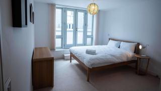 Two bedroom flat with parking in Deanery road - Bristol - 5