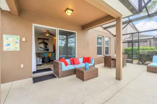 Ultimate Luxury Pool Getaway - Davenport - 5
