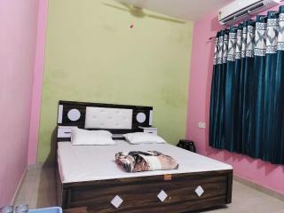 Raghavji Home stay - Ayodhya - 2